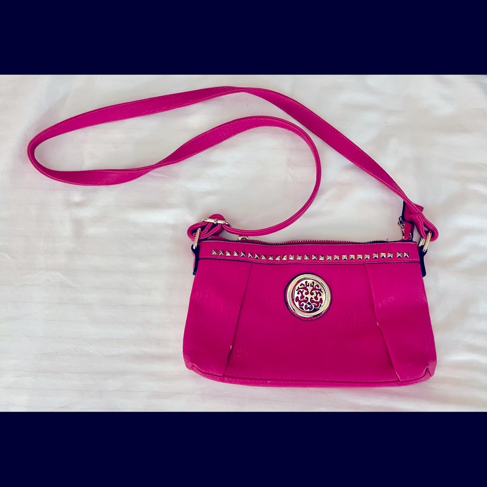 Pink Crossbody Bag!